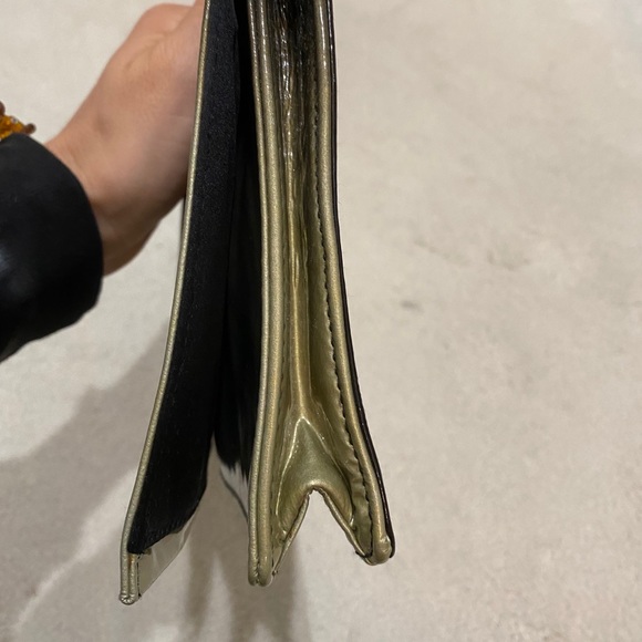 Authentic Prada clutch - Picture 5 of 10